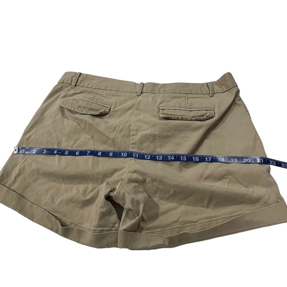 Banana Republic City Chino Women Tan Flat Front Shorts Sz 12x5 Cuffed Hem Cotton - Picture 12 of 12